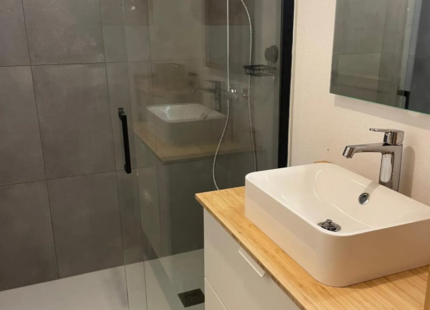 Charmant Appartement Sous Combles, Neuf Les Gets 0*,  Franciaország