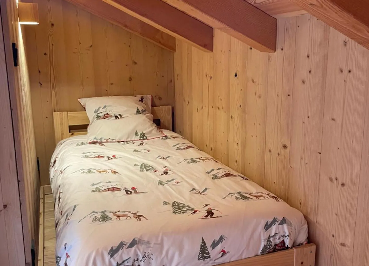 Charmant Appartement Sous Combles, Neuf Les Gets 0*,
