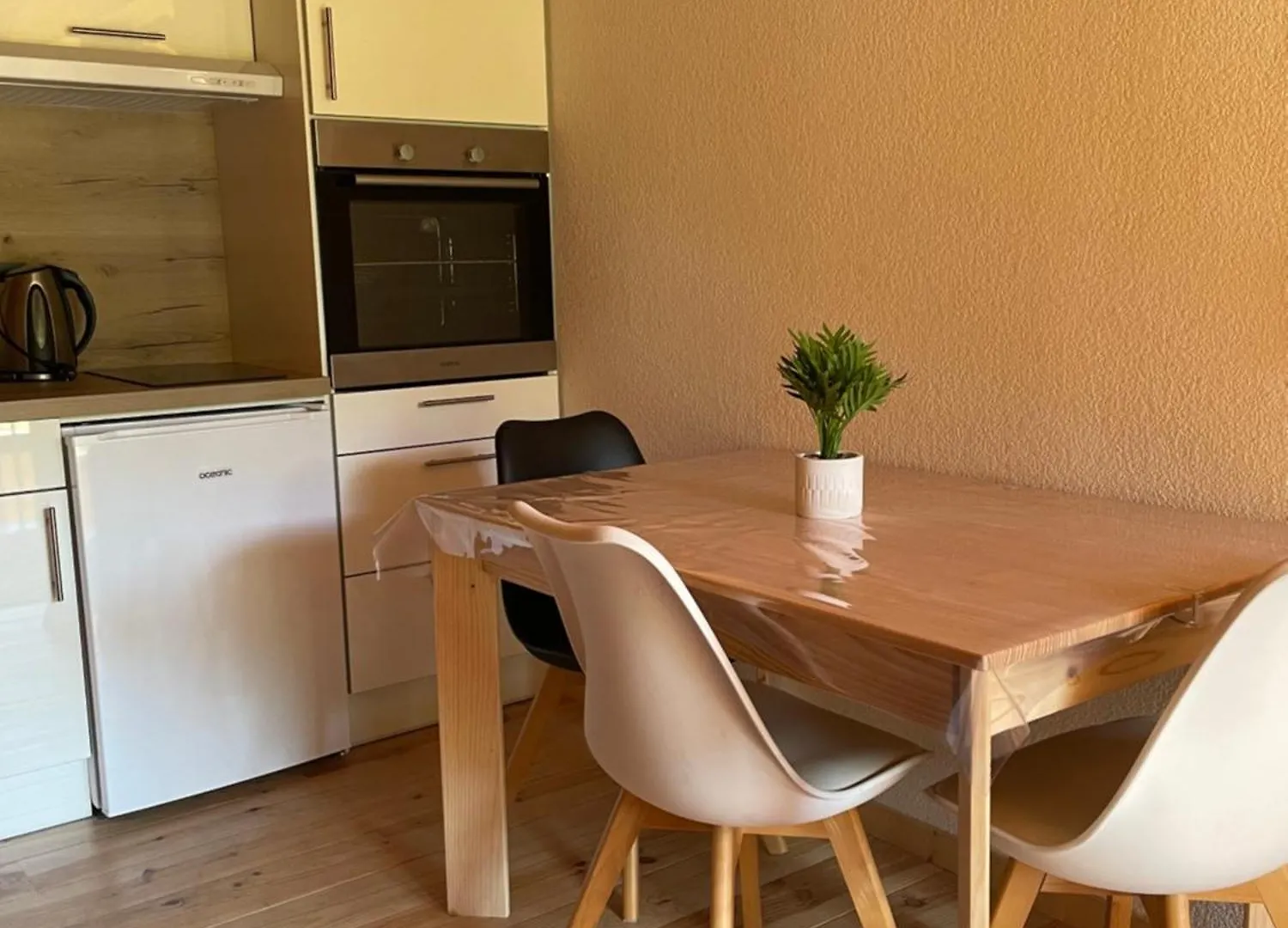Apartman Charmant Appartement Sous Combles, Neuf Les Gets